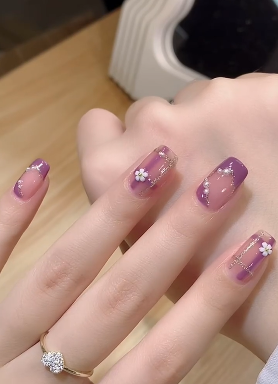 Reuseable Acrylic Rhinestones Art Nails ( Pack of 10 )
