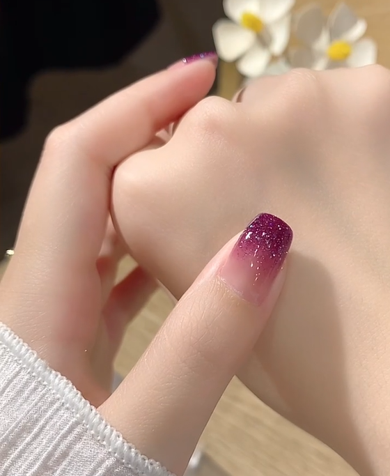 Reuseable Acrylic Rhinestones Art Nails ( Pack of 10 )