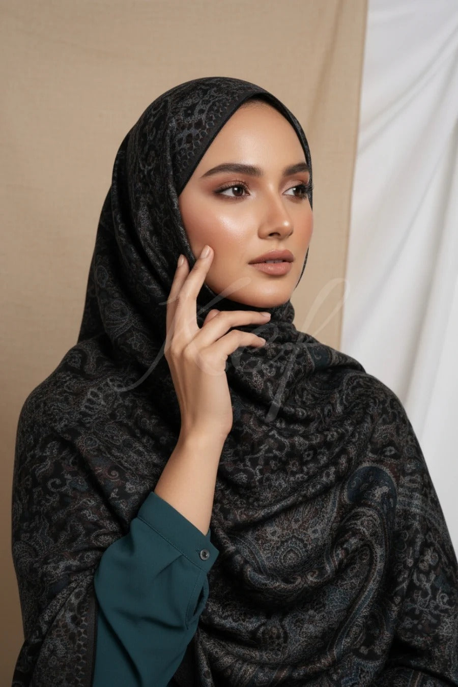 ✨Traditional Embroidered Pashmina Hijab 🌸